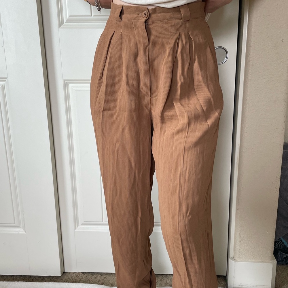 GIORGIO ARMANI Very lightweight! Camel tone trousers